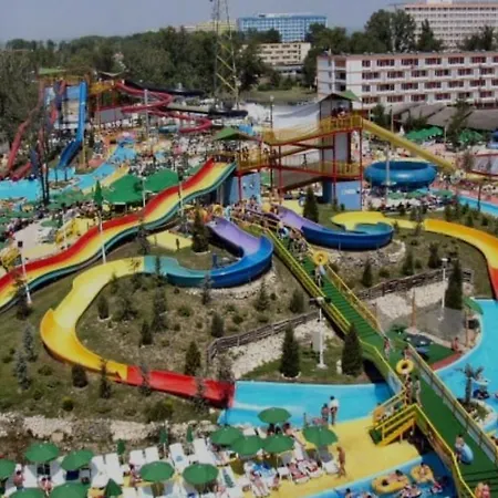 Appartement Eve Năvodari