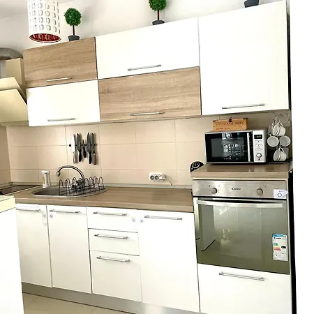 Appartement Eve Năvodari