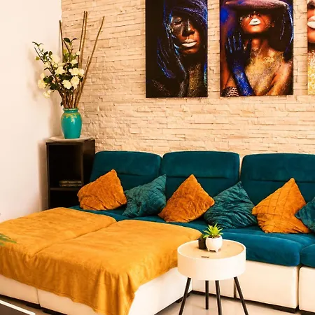 Eve Mamaia Sat Apartamento *