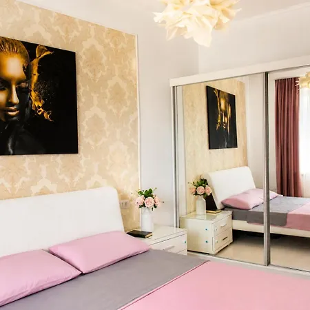 Apartamento Eve Mamaia Sat *